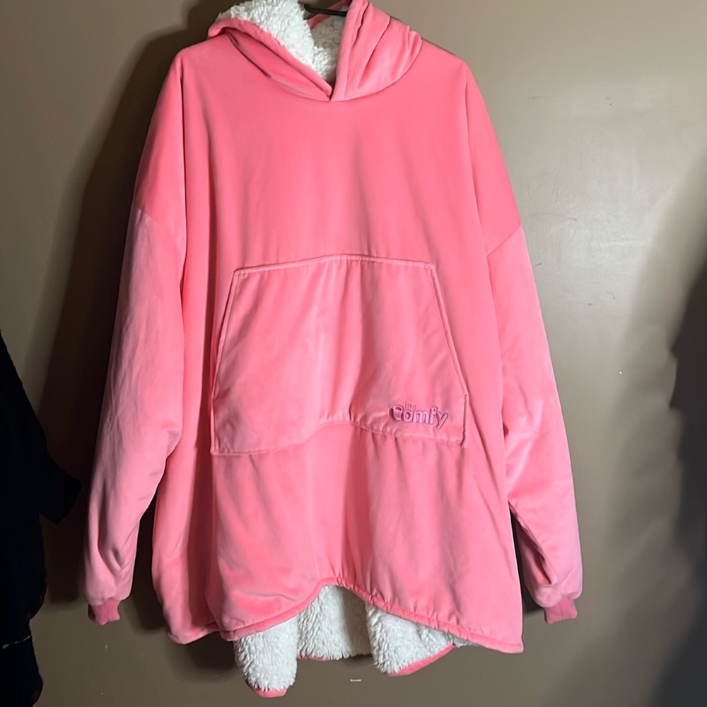 😄The Comfy Hot Pink Pullover Hoodie Osfm
